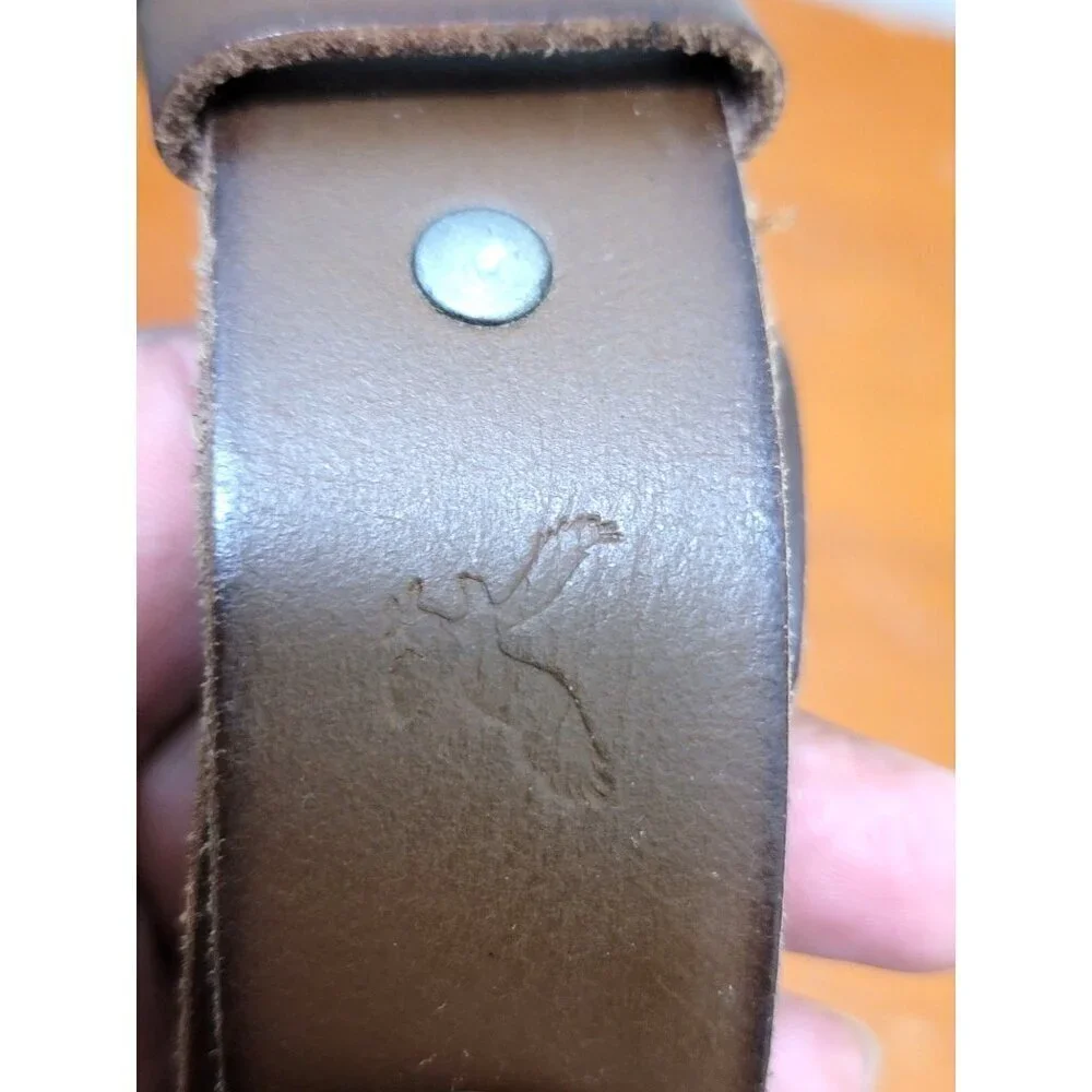 American Eagle Outfitters Brown Leather Belt With Metal Buckle‎ Size S